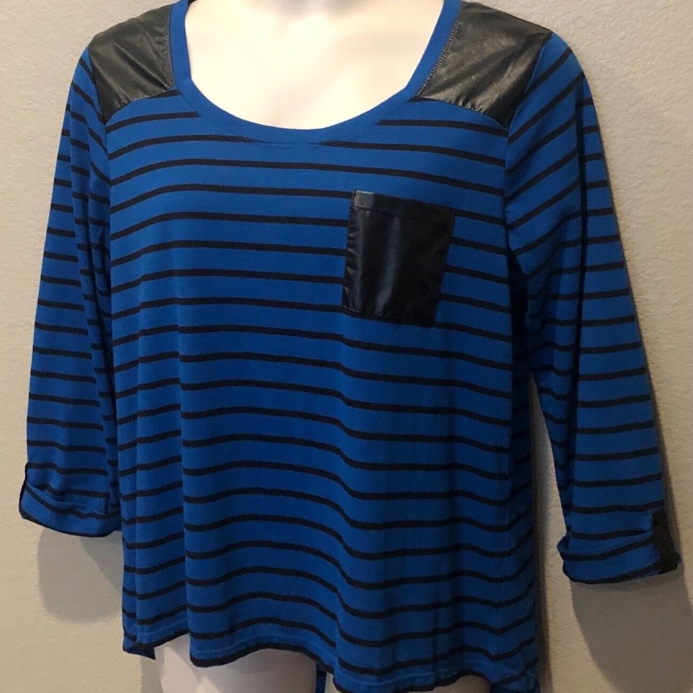 Look Amazing 2 Women's/Junior's Plus Size 3X Striped/Faux Leather Trim Top